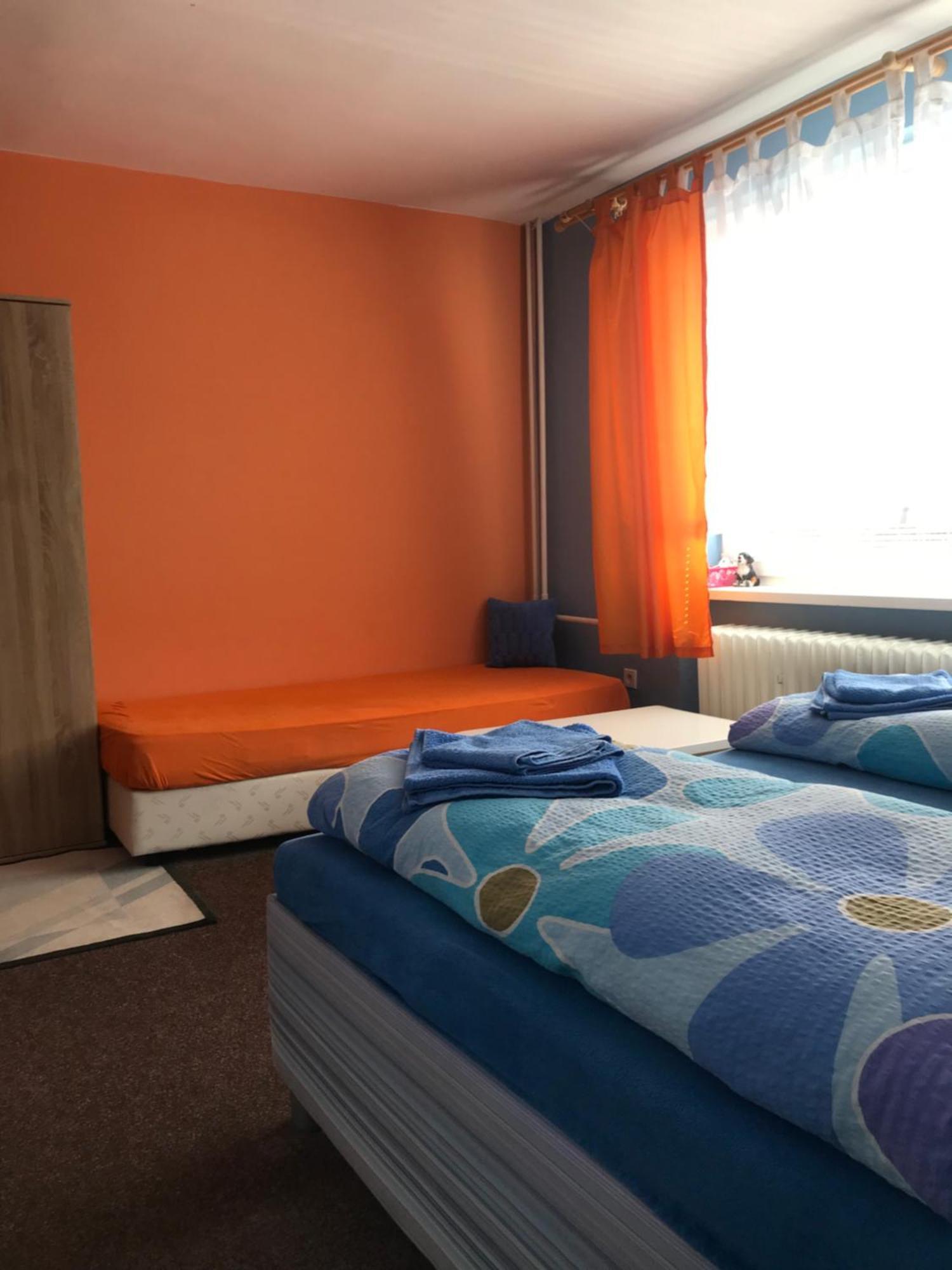 Nová LesnáHousing Hella公寓 外观 照片