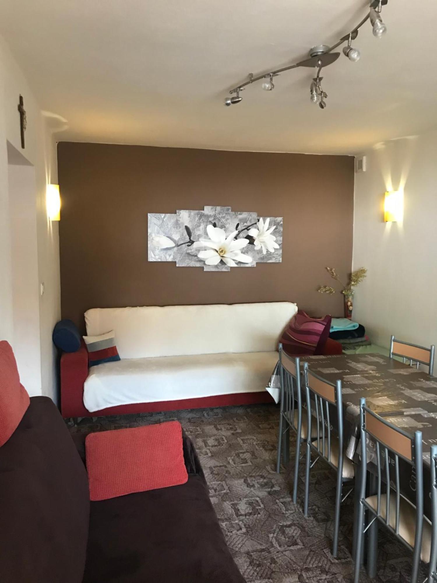 Nová LesnáHousing Hella公寓 外观 照片