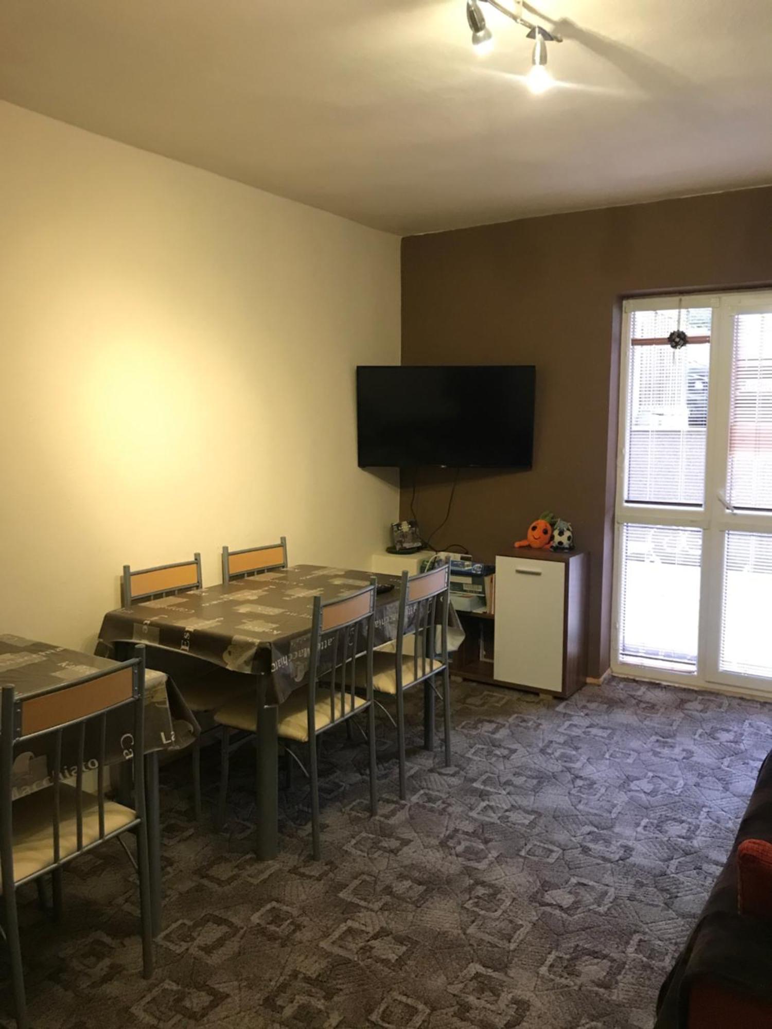 Nová LesnáHousing Hella公寓 外观 照片